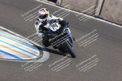 media/Oct-12-2025-CRA (Sun) [[e621380112]]/Races/Race 9/